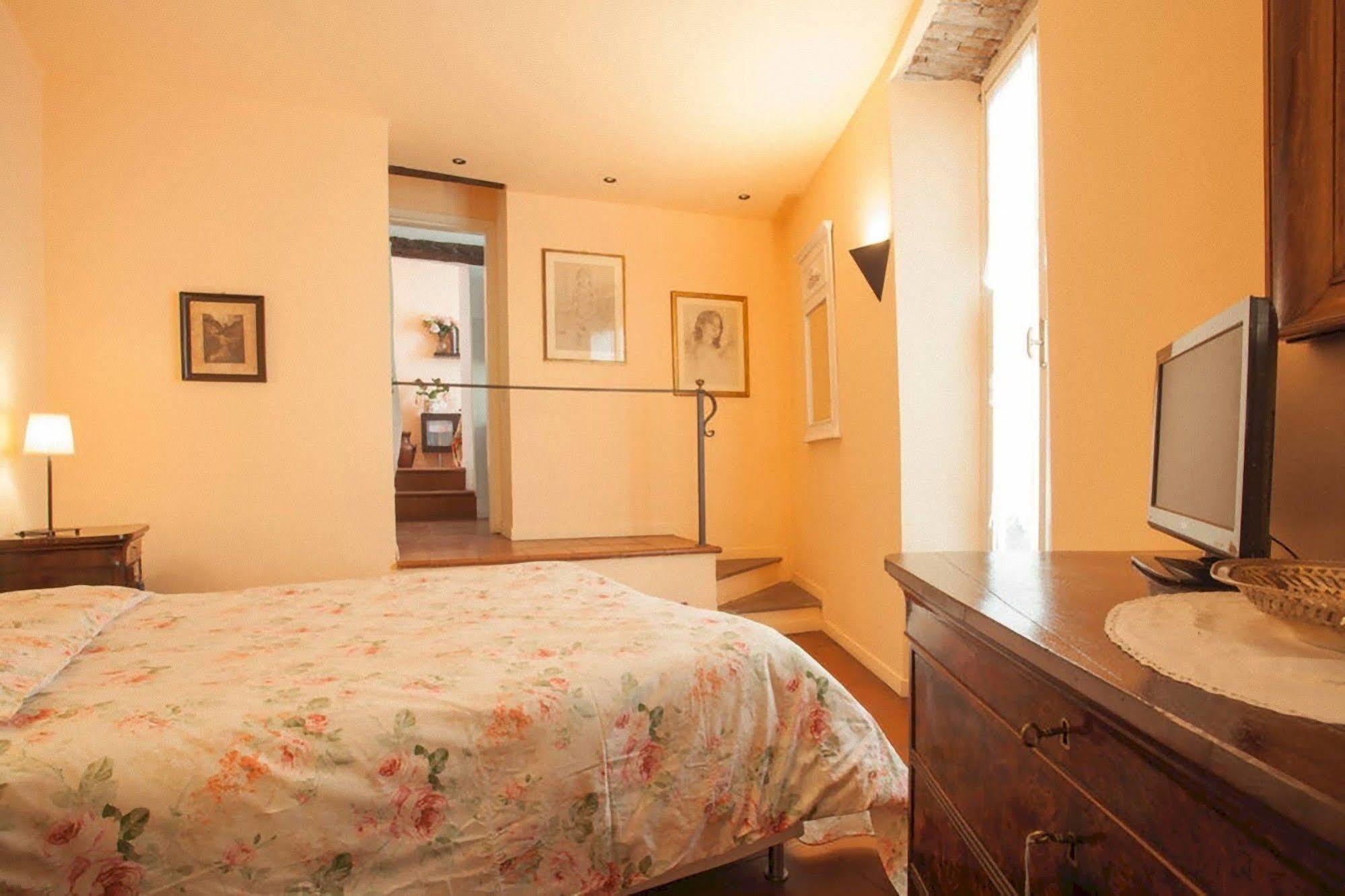 Dream House Apartment แบร์กาโม ภายนอก รูปภาพ